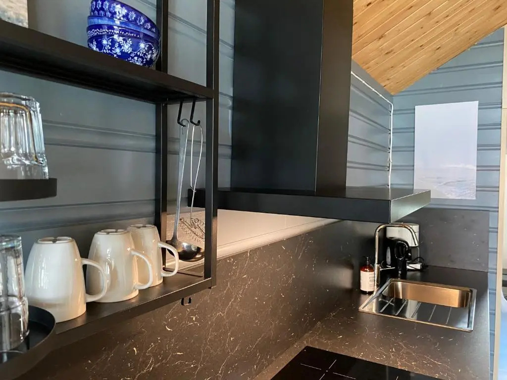 2 Bedrooms Chalet