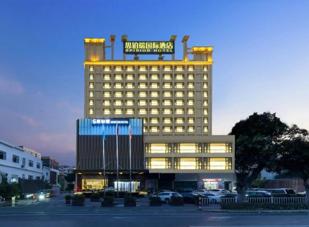 Hotel photo 8