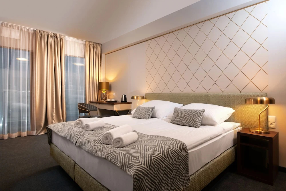 Premium room