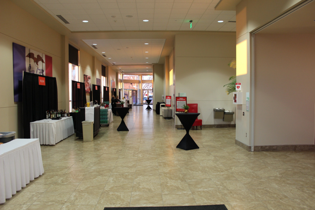 Holiday Inn Des Moines-Airport/Conf Center by IHG - Général