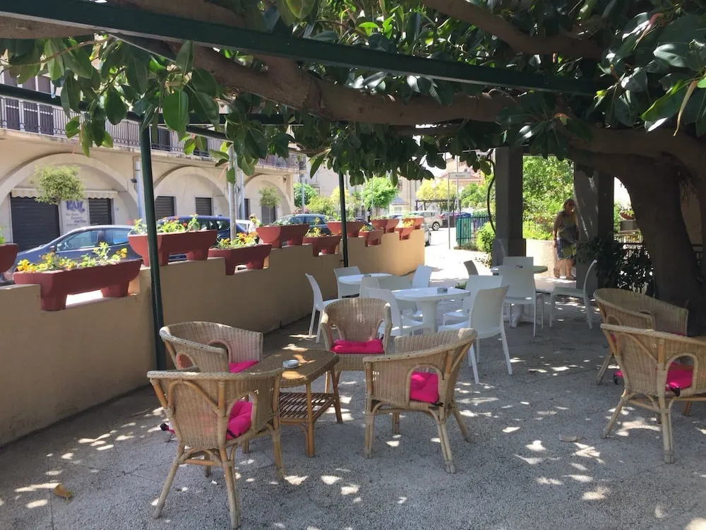 Hotel Mediterraneo