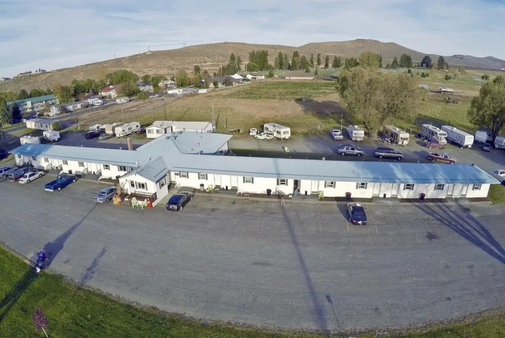 Baker City Motel & RV Park