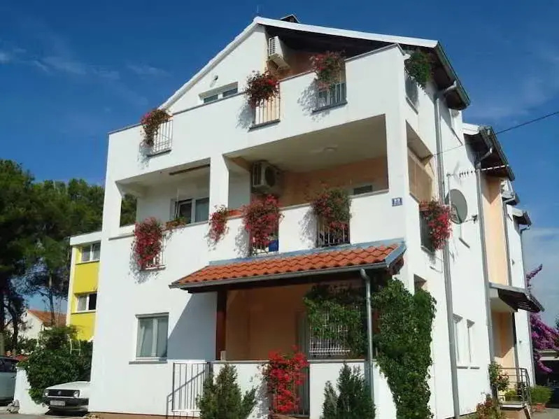 Apartments Batur