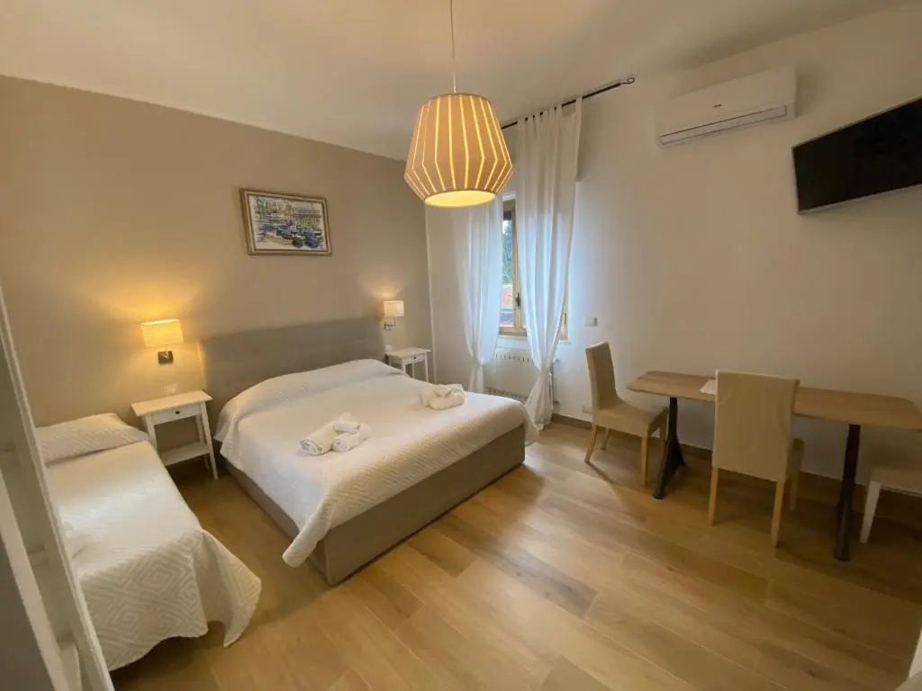 Deluxe Apartment
