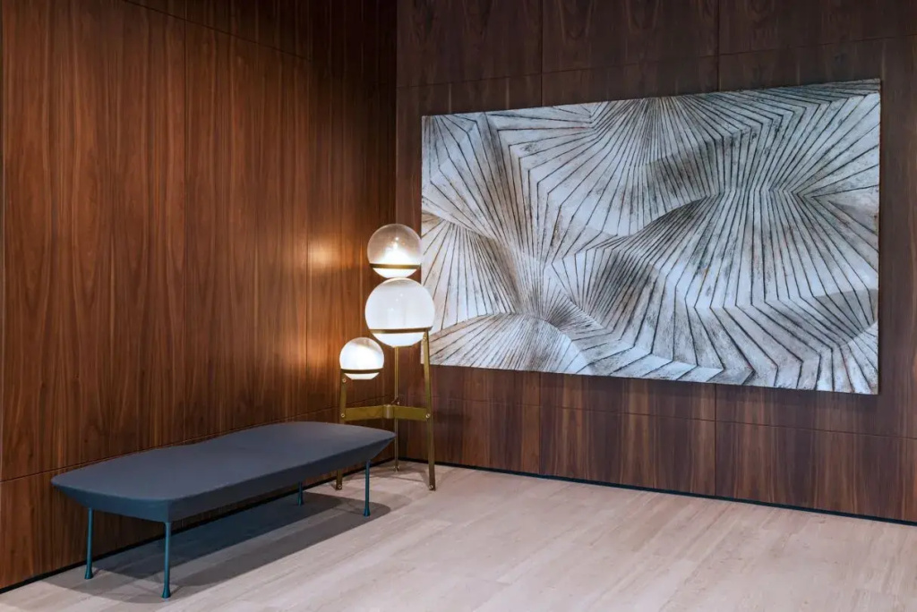 Lobby & Reception