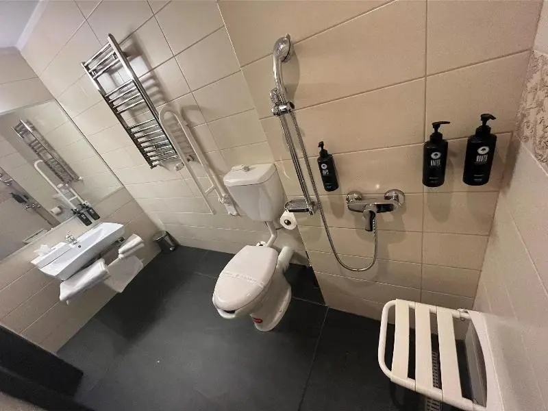 Deluxe Single room