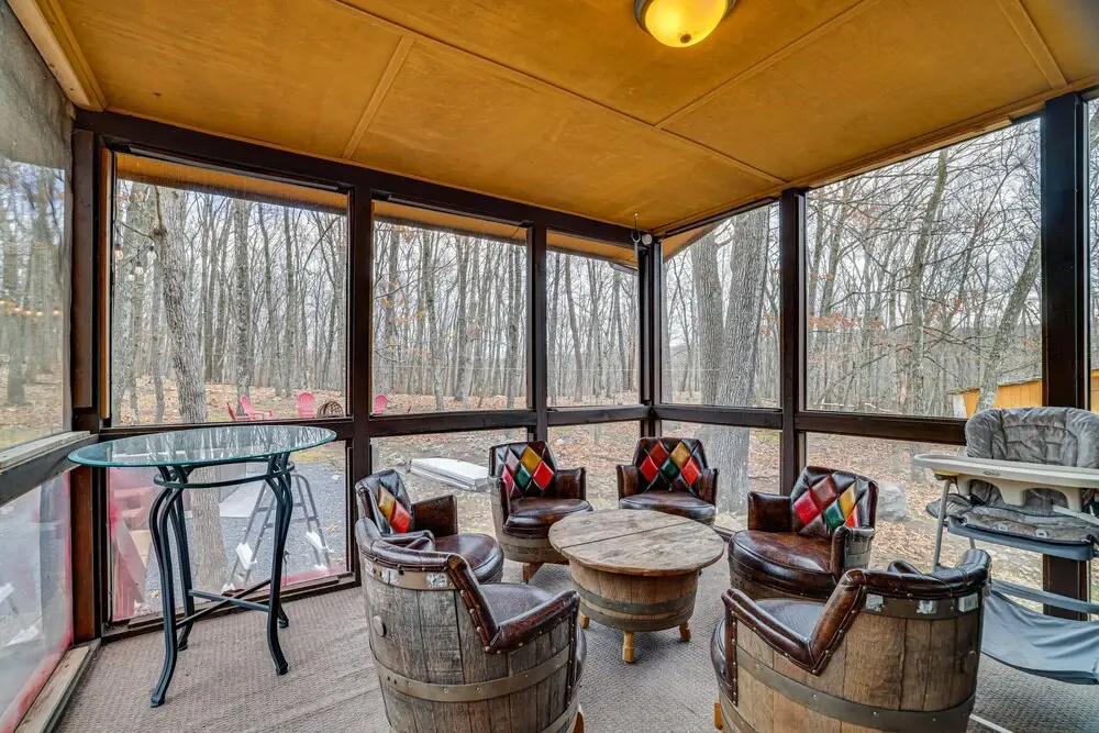 Hot Tub & Game Room: Poconos Home Near Hiking