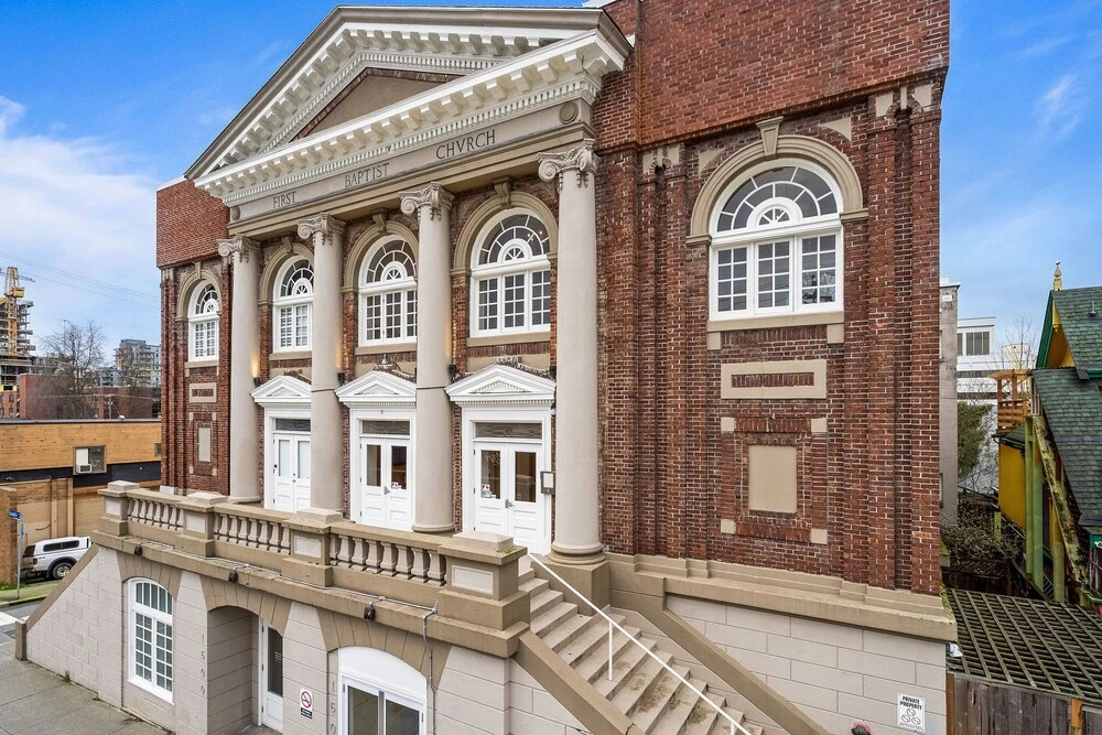 Heritage Conversion Family Condo in Downtown Victoria