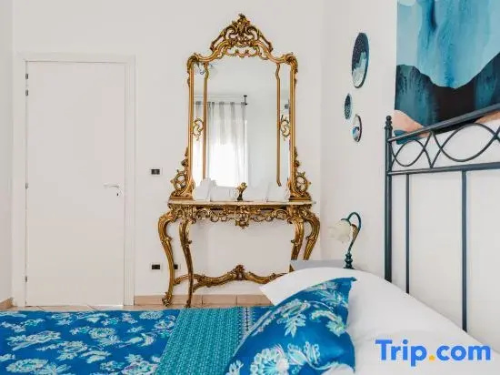 3 Bedrooms Apartment