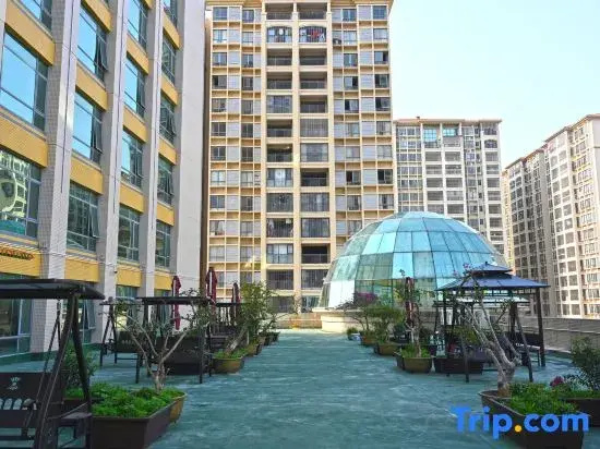 Baomingcheng Hotel