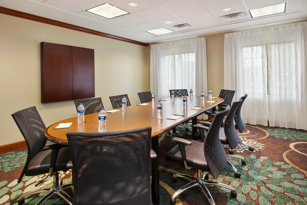 Staybridge Suites Kalamazoo by IHG - Général