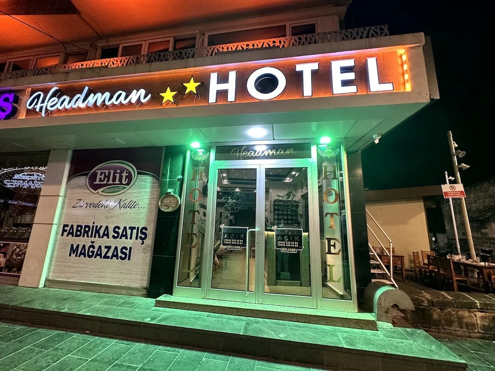 Hotel photo 1