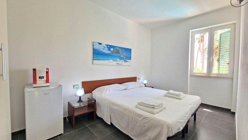 Maris Inn — 3