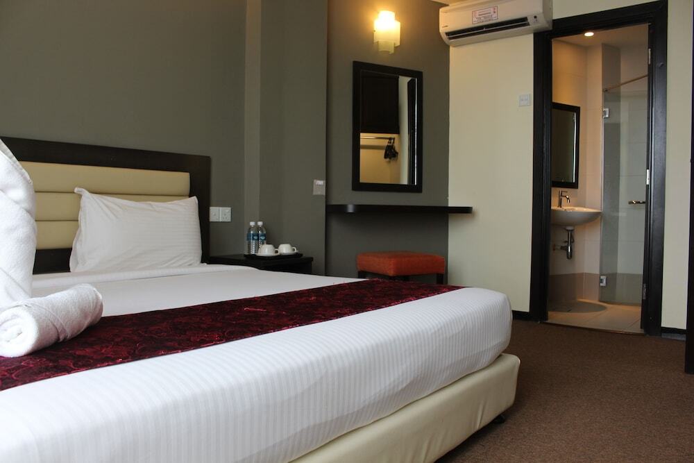 Paradise Spa Hotel