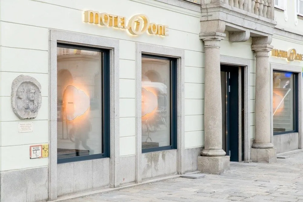 Motel One Linz-Hauptplatz