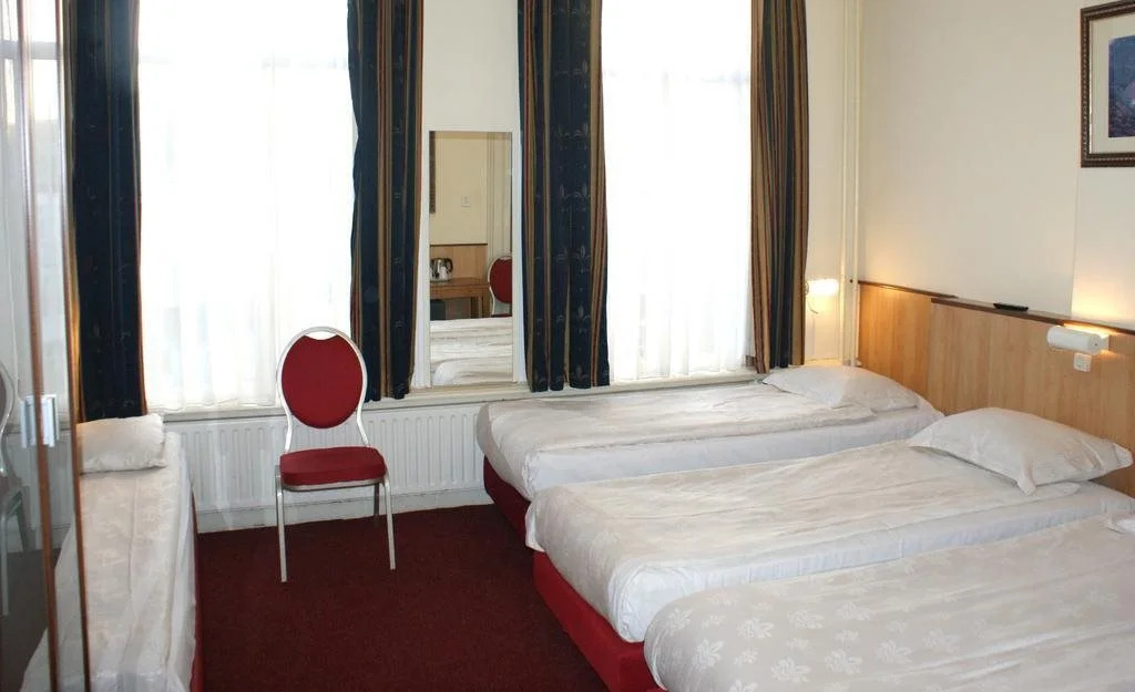 Hotel photo 12