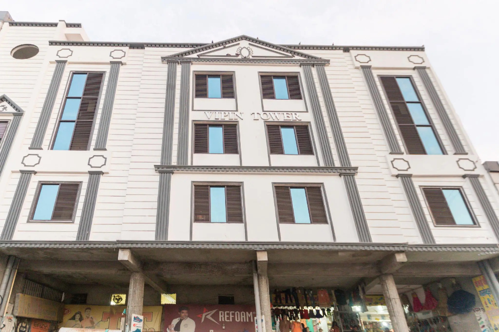 OYO 75618 Hotel Belmorrise