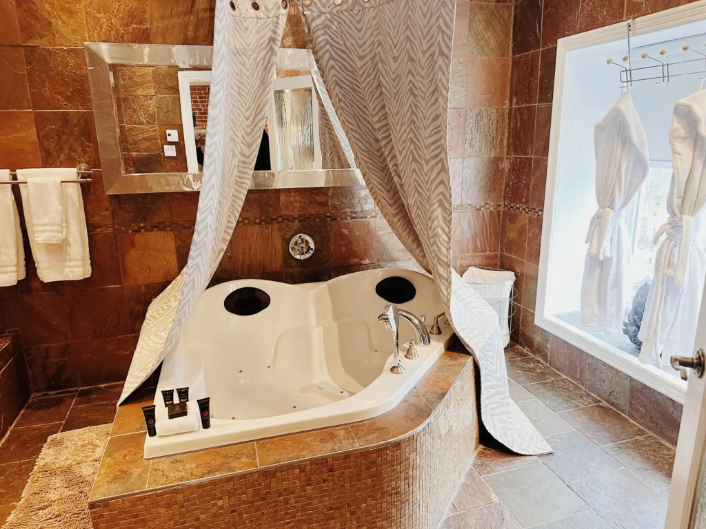 Kutuma Hotel & Suites by null