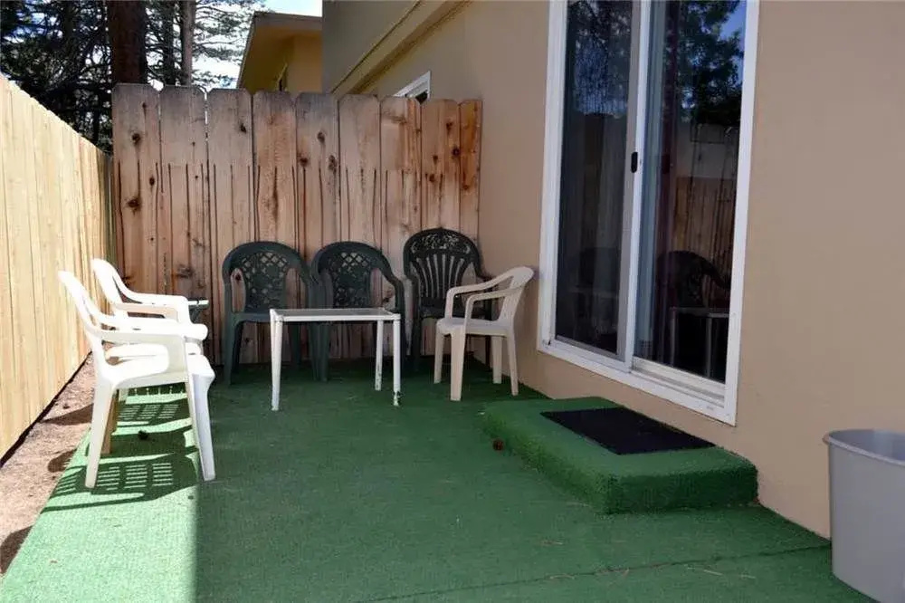Delightful South Shore Condo 1171A by RedAwning