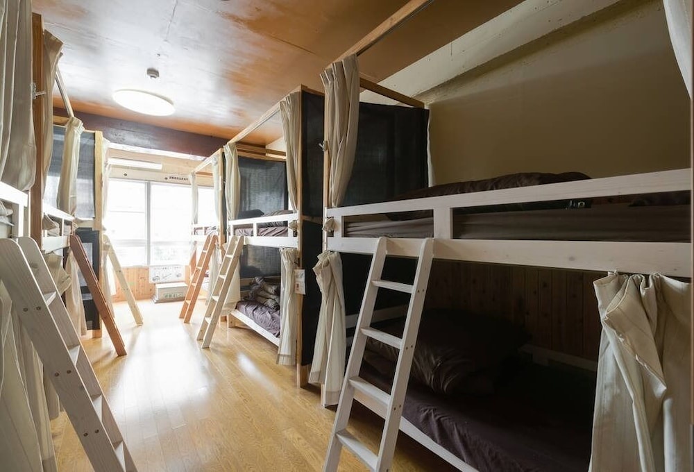 Backstage Osaka Party Hostel and Bar 사진 2