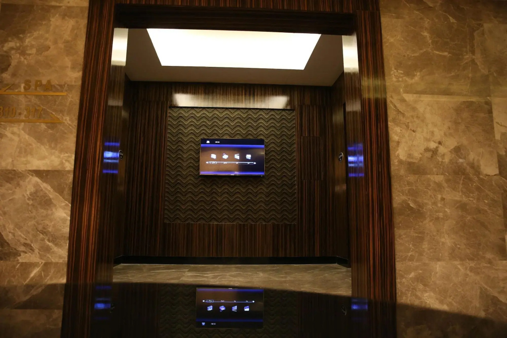 Hotel photo 11