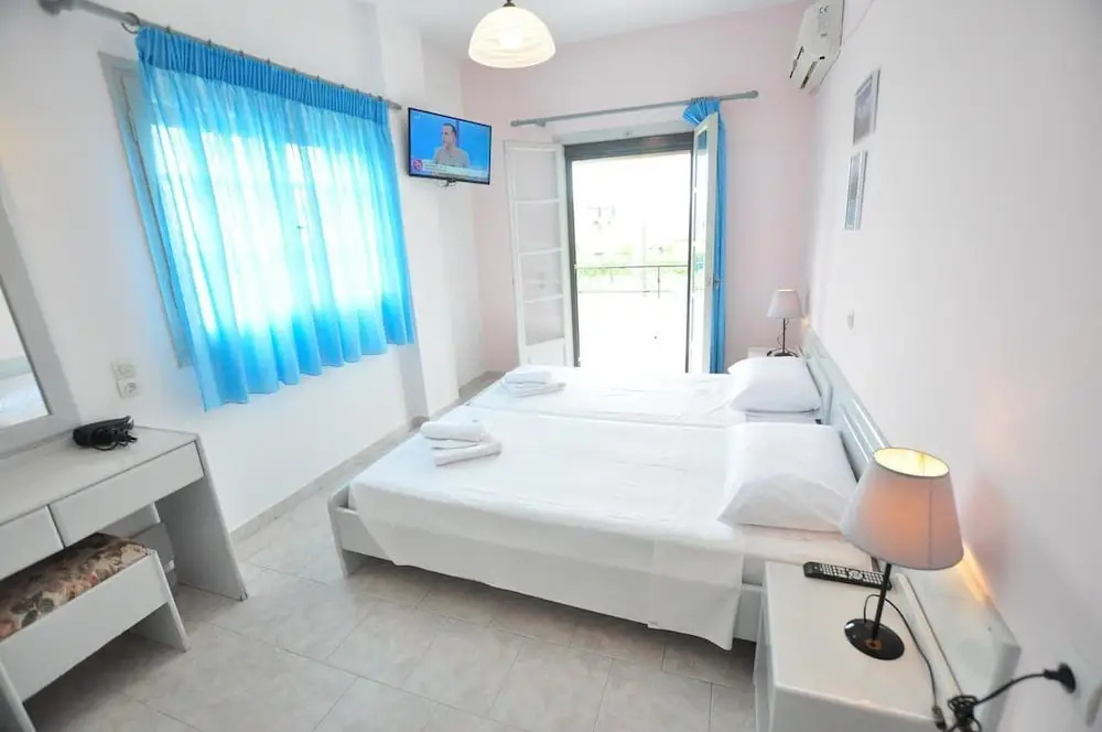 1 Bedroom Apartment with balcony