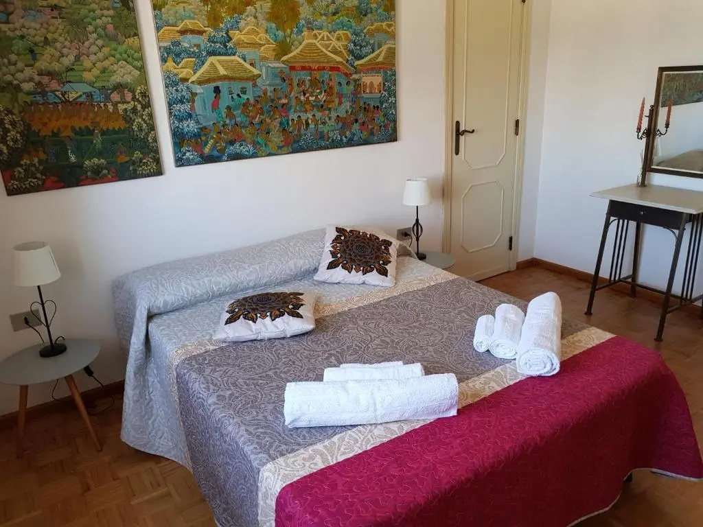 Standard Double room (full double bed)