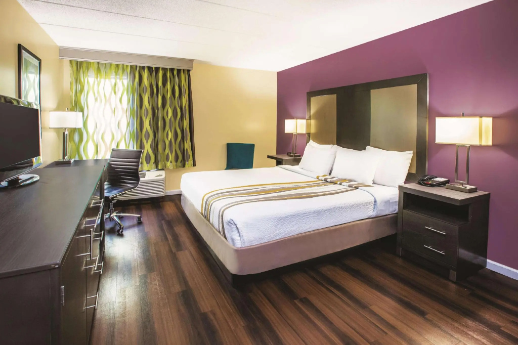 Spark by Hilton Waldorf - Chambres