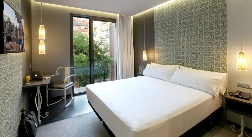 Axel Hotel Barcelona & Urban Spa picture