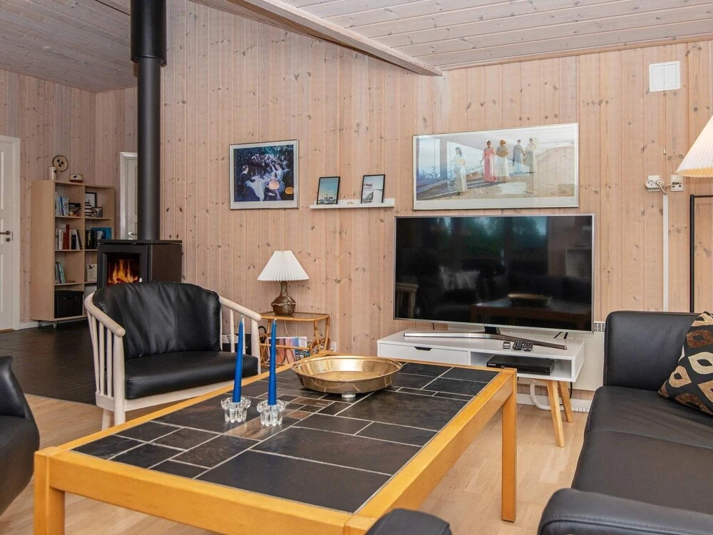 Quaint Holiday Home in Hemmet Jutland With Indoor Whirlpool - фото 3