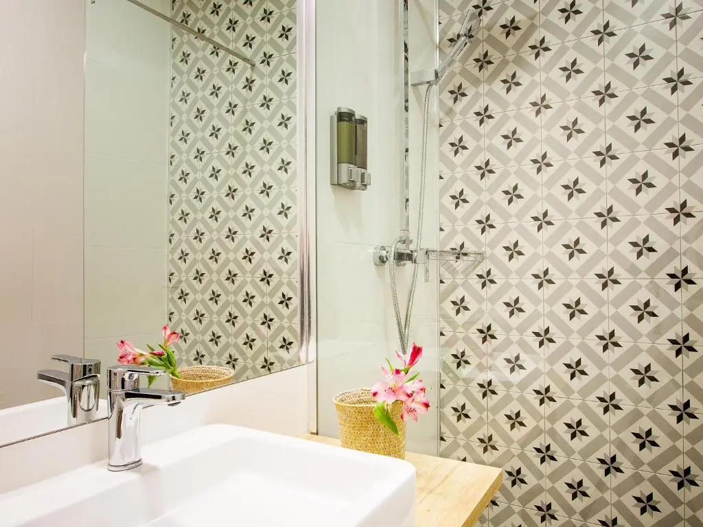 Economy Double room (full double bed)
