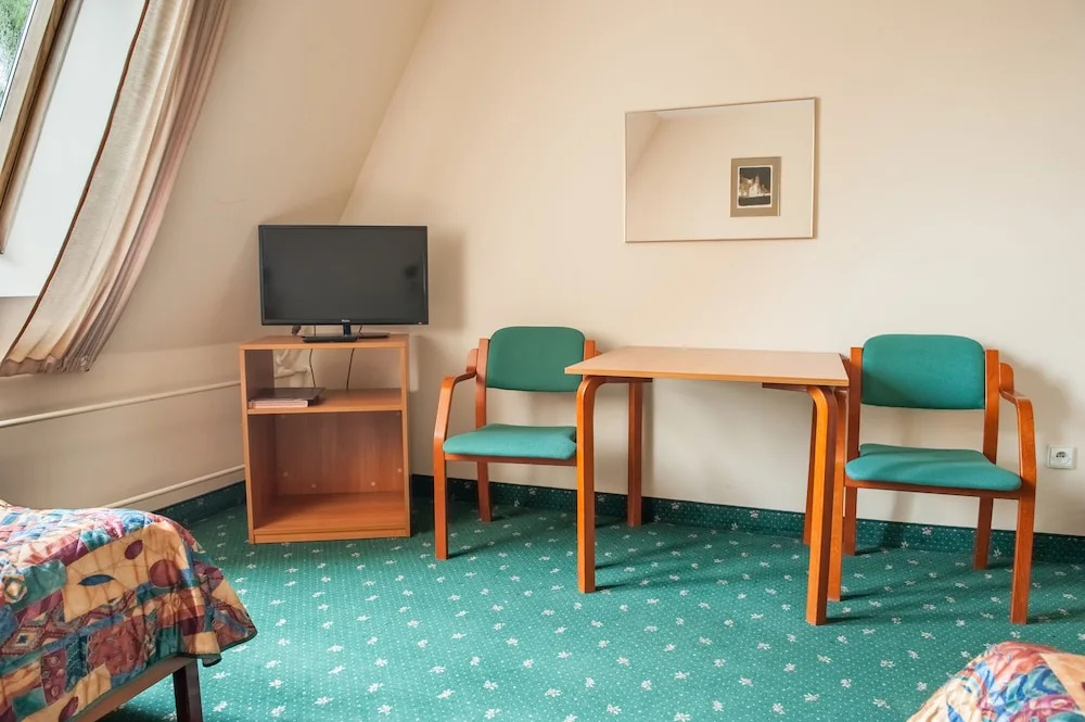 Parkhotel Economic - Chambres