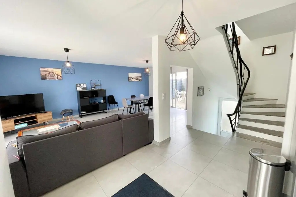 Afficher la photo 7 — Maison contemporaine refaite à neuf - À 50M de l'océan