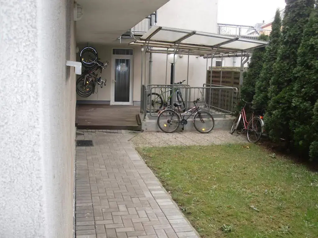 Monteurwohnung im Zentrum Lierenfeld