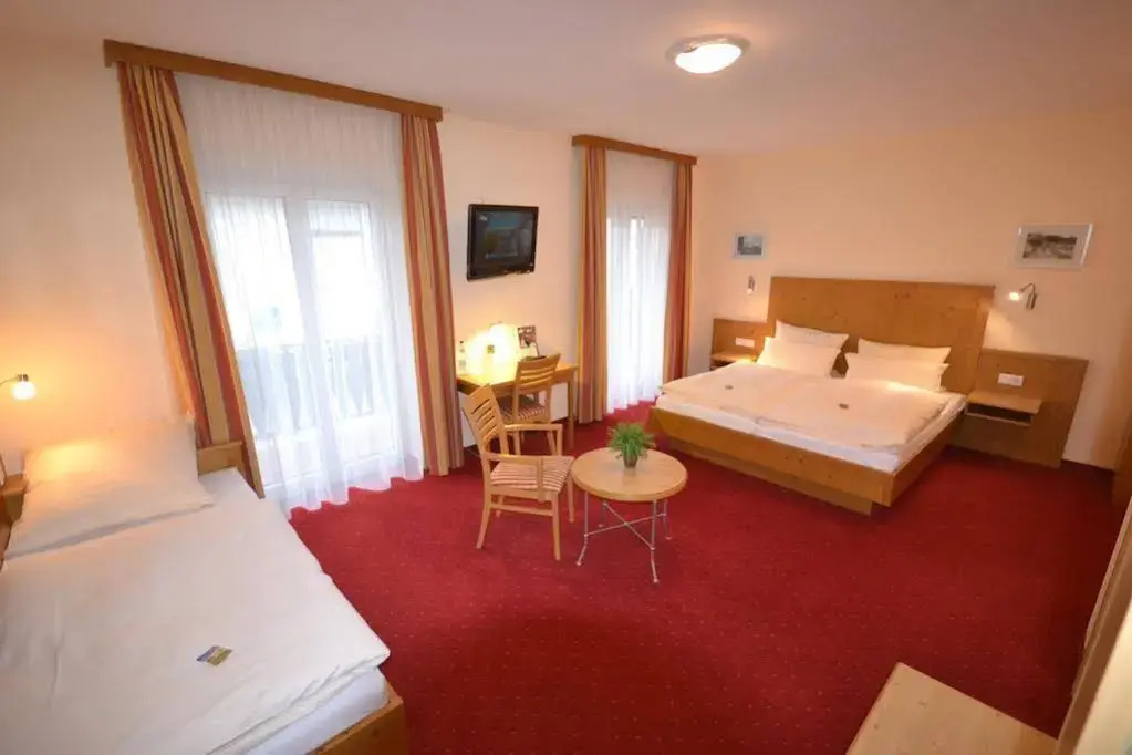 Hotel photo 30