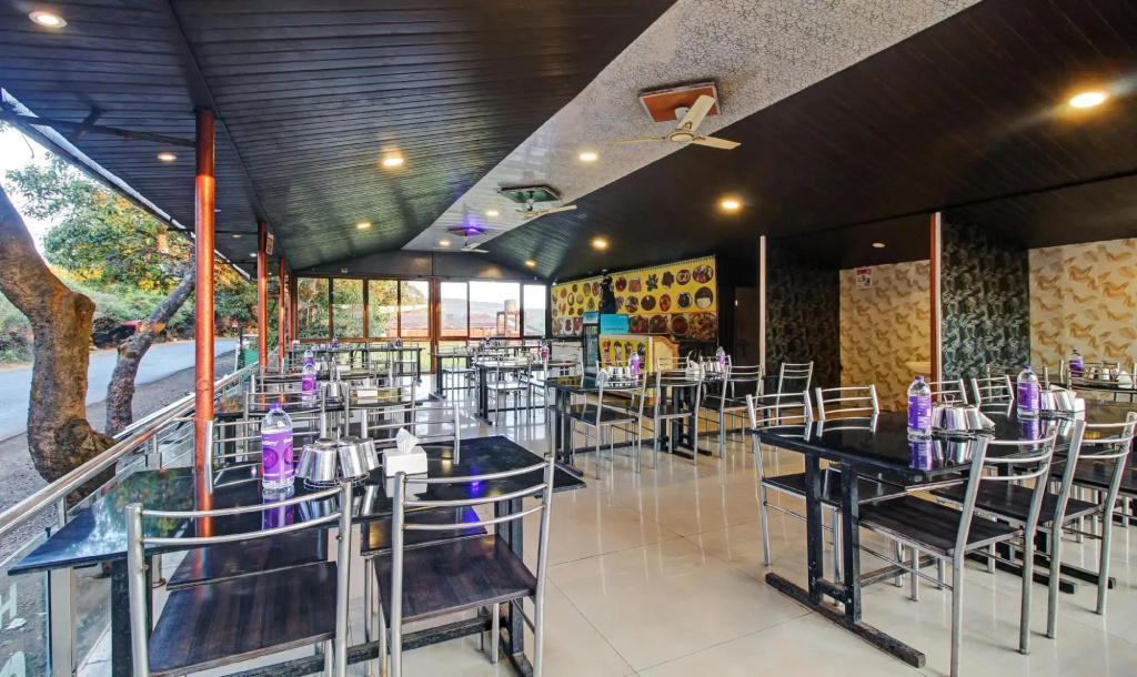 Food & Beverage