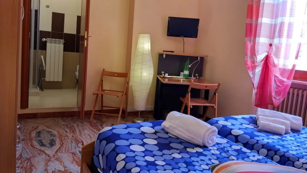 Comfort room
