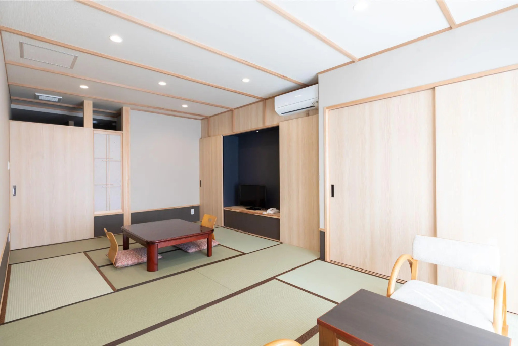 Atami Onsen Hiratsuru — 3