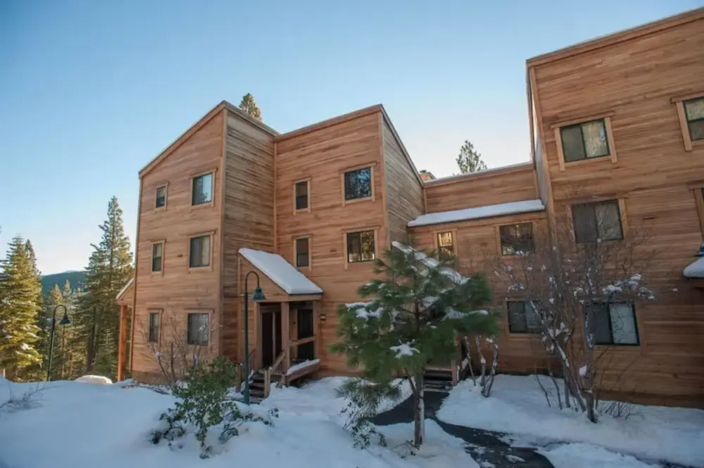 Gold Bend by Tahoe Mountain Properties