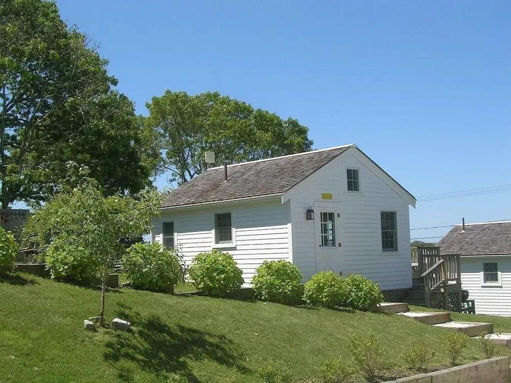 411 Stage Harbor Road - Sand Dune One Bedroom House