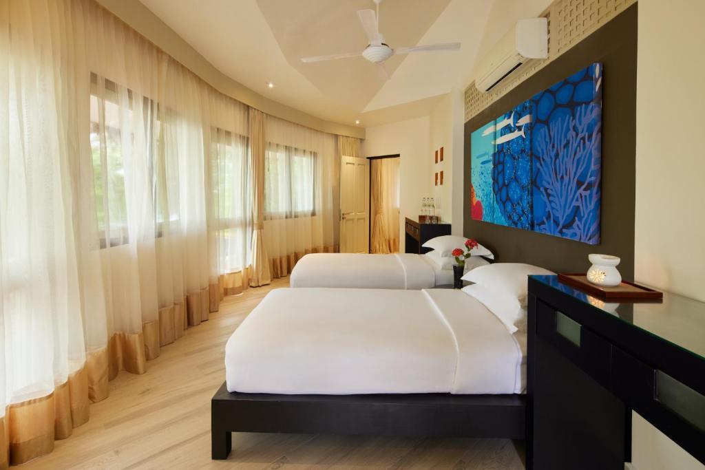 Angsana Velavaru