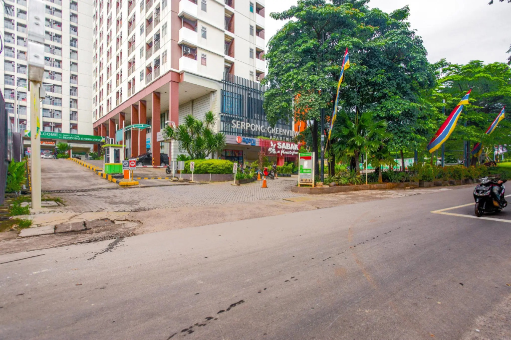 OYO 2582 Apartemen Serpong Green View