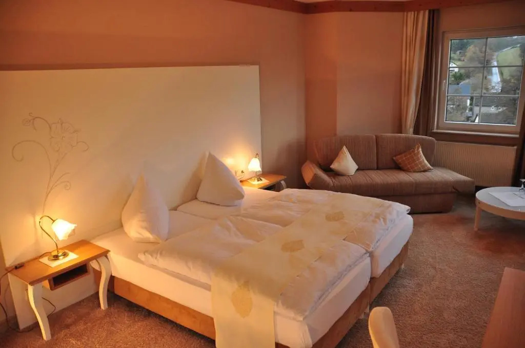 Hotel Sauerländer Hof - Chambres
