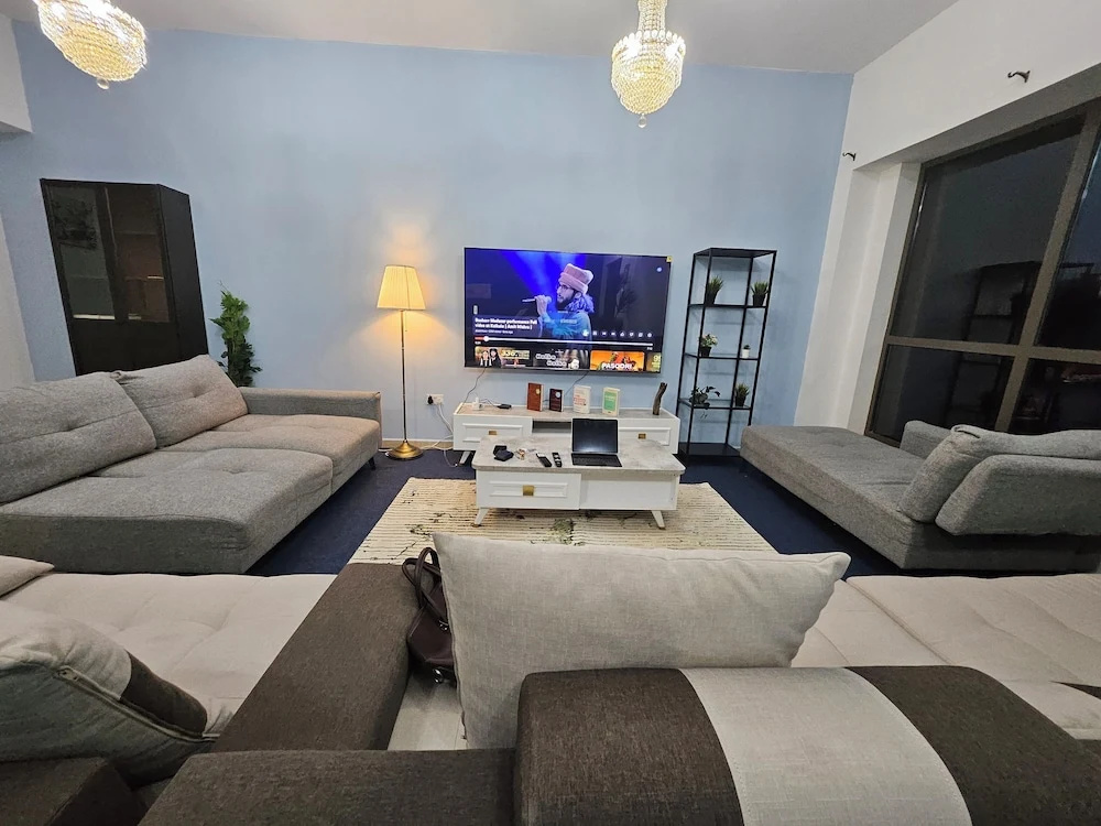 Seaside Hostels — 2