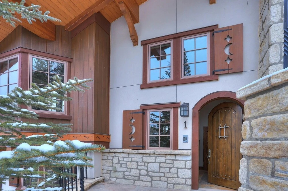 Gorgeous 5 Bedroom Private Chalet in Vail Village by RedAwning