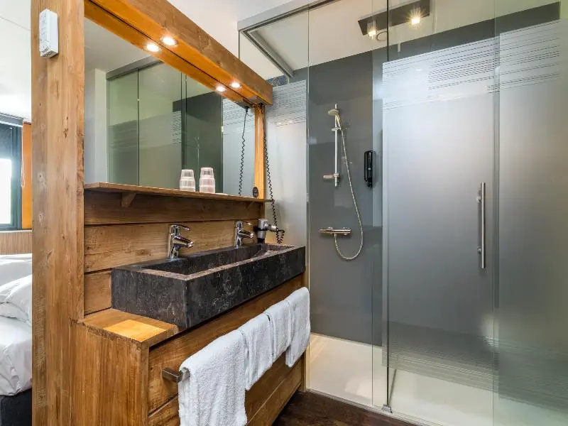 Alpine Hotel by SnowWorld - Chambres