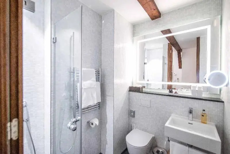 Tailormade Hotel RÜDEN Schaffhausen - Chambres
