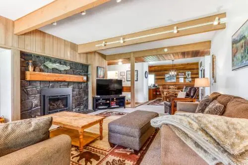 Meadow House 19 | Discover Sunriver