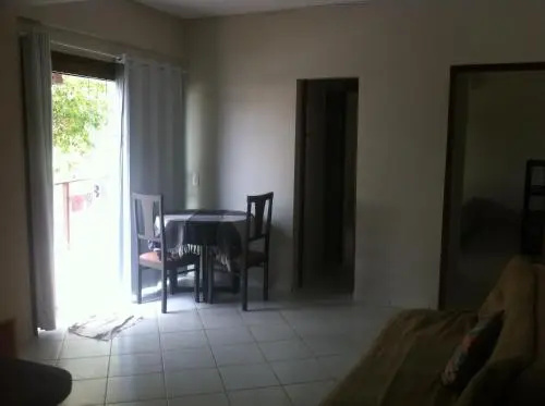 Apto em Condomínio Brisas do Amor
