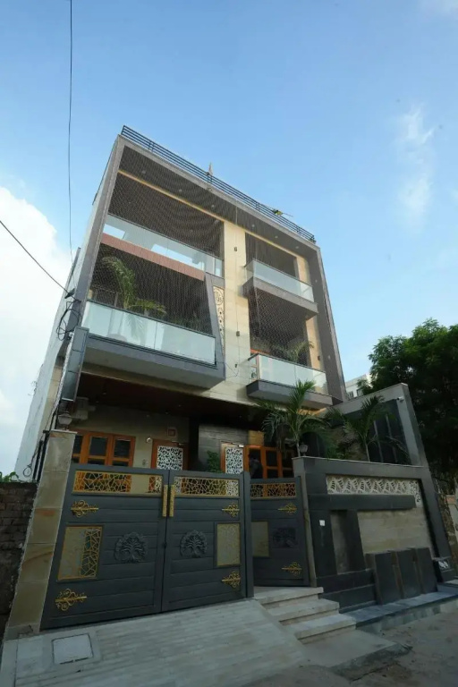 Amritam Palace A Luxury AC Home Stay